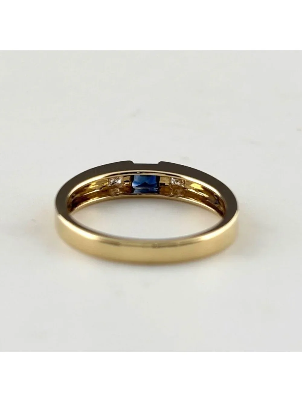 Tiffany & Co Sapphire Yellow Gold Ring Pave Diamond